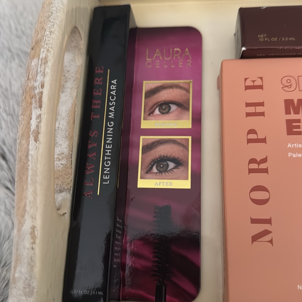 NWT 8 piece NARS , Hourglass, Morphe bundle - Picture 3 of 16